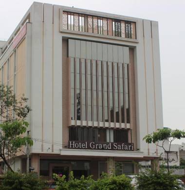 Hotel Grand Safari