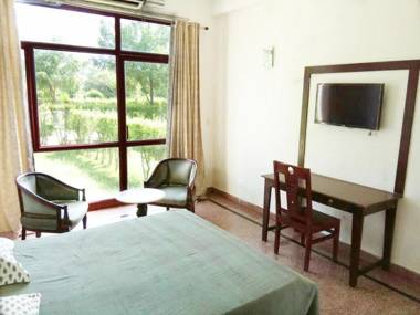 Estate Paradiso Jaipur