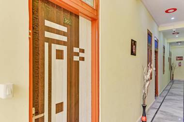 OYO Flagship 46050 Hotel Roof Top