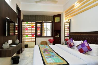 Shanti Villas - Luxury Home Stay Apartment