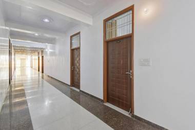 Collection O 64464 Hotel Gulmohar