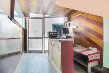 OYO Flagship 67423 Hotel Kavya Guest House