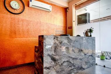 OYO Flagship 71491 Hotel Shri Ganesham