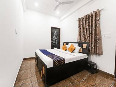 SPOT ON 76532 Jain Guest House