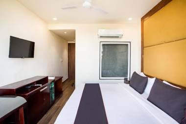 OYO Collection O 77556 Good Times Boutique