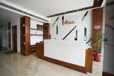 Hotel Regal By Rhytham