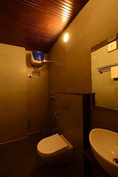 Hotel Grand Lotus Inn