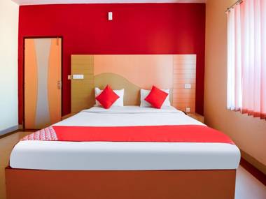 OYO Flagship 77035 Hotel Samar Palace