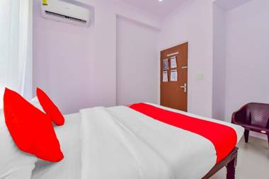 OYO JAI1273 Rayal Inn