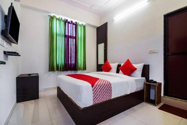 Collection O 23492 Hotel Hari shankar