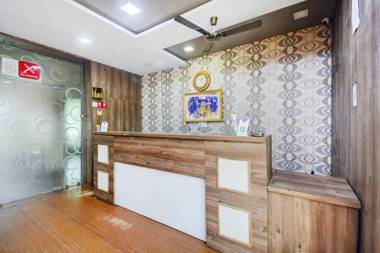 Collection O 81083 Hotel Pav