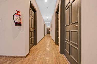 OYO TOWNHOUSE 453 Malviya Nagar