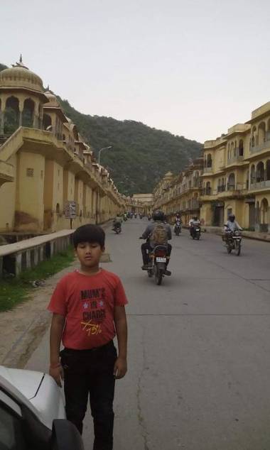 Janki Chandra - Homestay & PG