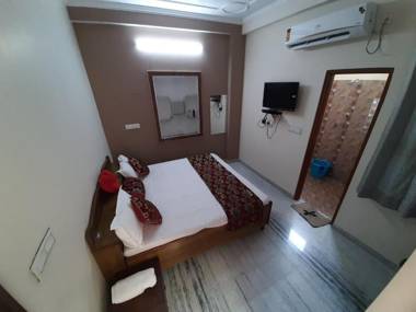 OYO 82088 Hotel Hastinapur Residency- Near Jaipur Airport