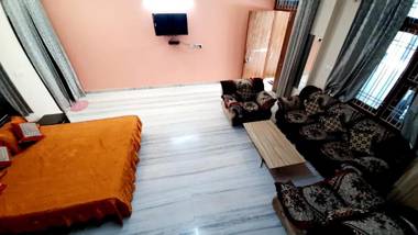 OYO 82088 Hotel Hastinapur Residency- Near Jaipur Airport