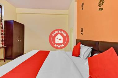 OYO 82012 Hotel Ashotara Palace