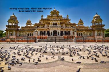 POP 83450 Hotel K Kalpana Railway Station