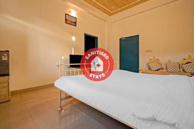 Collection O 84946 Hotel Twilight Classic