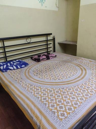 Goroomgo Shiv Shakti Guest House Jaipur