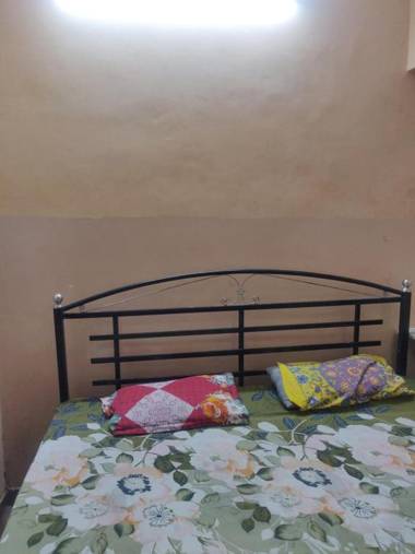 Goroomgo Shiv Shakti Guest House Jaipur