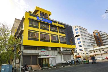 FabHotel Jaipur Emerlad