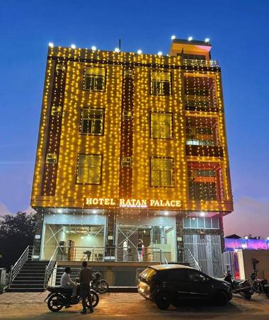 Hotel Ratan Palace