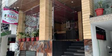 Hotel Raas Palace