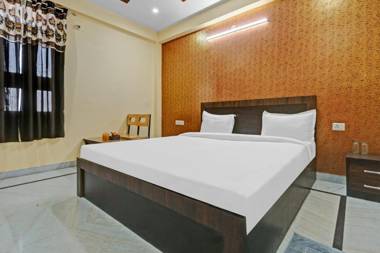 Townhouse 1027 Samrat hotel & restaurant