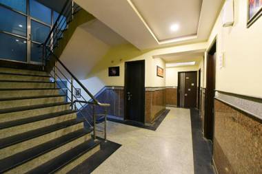 Collection O 3971 Hotel Tip Top