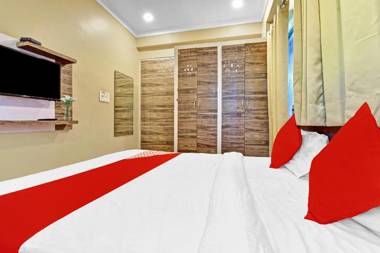 Oyo 84809  Mahalaxmi Guest House