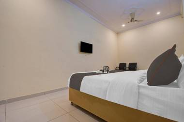 OYO Flagship 90789 Hotel Bm Inn