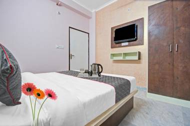 Capital O 90596 Hotel Arya Inn