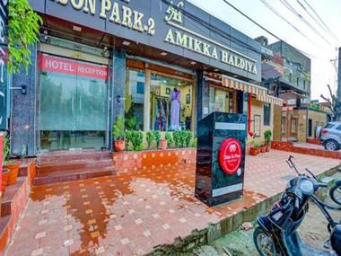 FabHotel Season Park 2