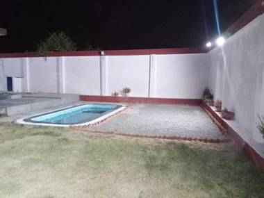 POP HOME 91555 Adhiraj Farm