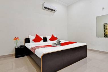 OYO 91968 Madan Villa