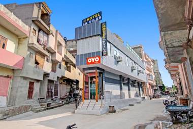 OYO 93189 Hotel Ak Villas