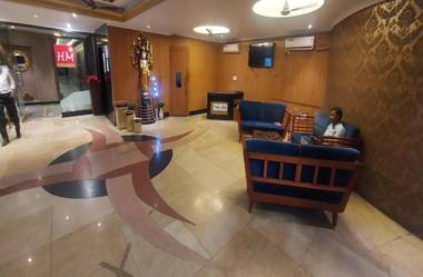 Hotel Meenakshi Palace