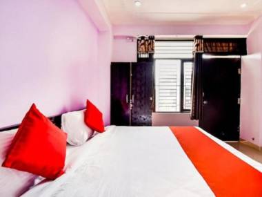 OYO Flagship 93343 Desert 1788 Welcome Regency