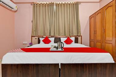 OYO Flagship 93038 Hotel Regal Stay