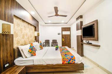 FabHotel Rajnandani Residency Bhawarkua