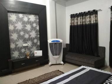 Ashta Lakshmi Tourist Home Stay