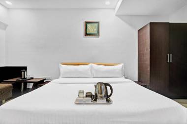 Townhouse 704 Hotel Divya Palace