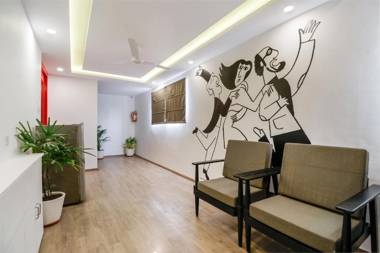 OYO Townhouse 327 C21 Mall