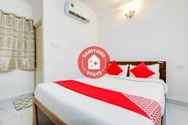 OYO 65977 Hotel Expression