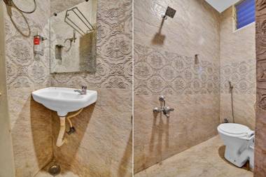 Collection O 83296 Hotel Sr Palace