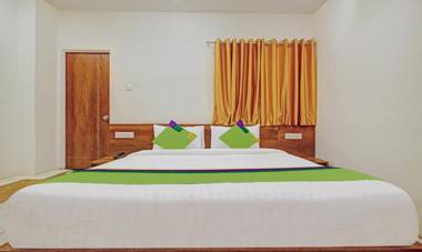 Treebo Trend Royal Empire Indore