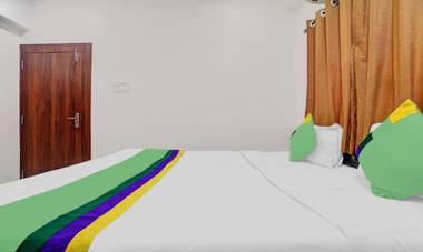 Treebo Trend Ten Eleven Grand