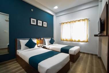 Hotel Ballfin Indore