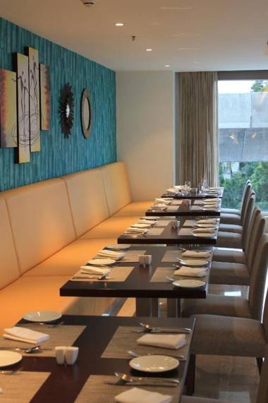 Mercure Hyderabad KCP Banjara Hills