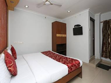 OYO 2635 Hotel Balaji Residency